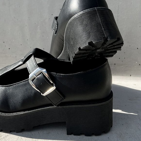 NEW Mary Jane Platform T-Strap Chunky Lug Sole Goth Altercore Loafer Shoes Black - Picture 5 of 14